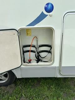 Te Koop mooie Camper ADRIA-Adriatik Coral 660SL met 2 enkele bedden
