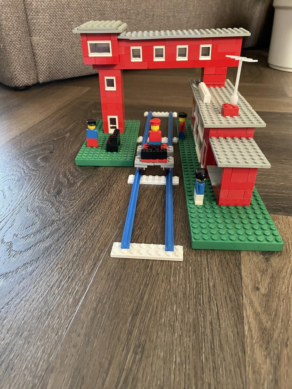 Lego: Centraal station 148