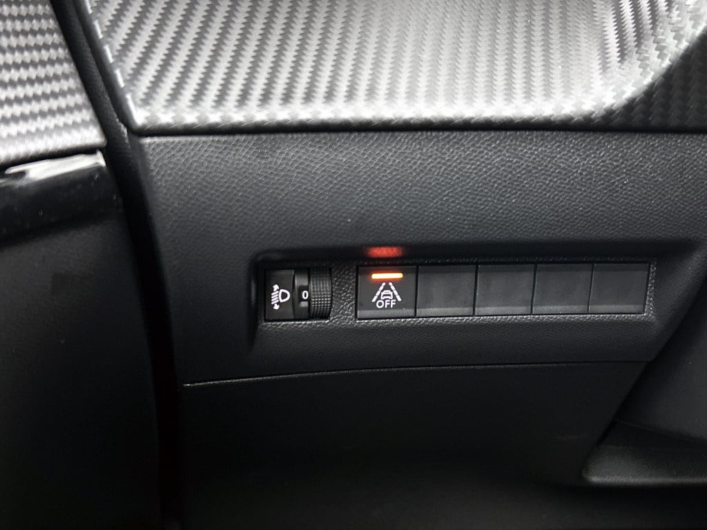 Peugeot 208 ev allure pack 50 kwh | navigatie | achteruitrijcamera | i-cock