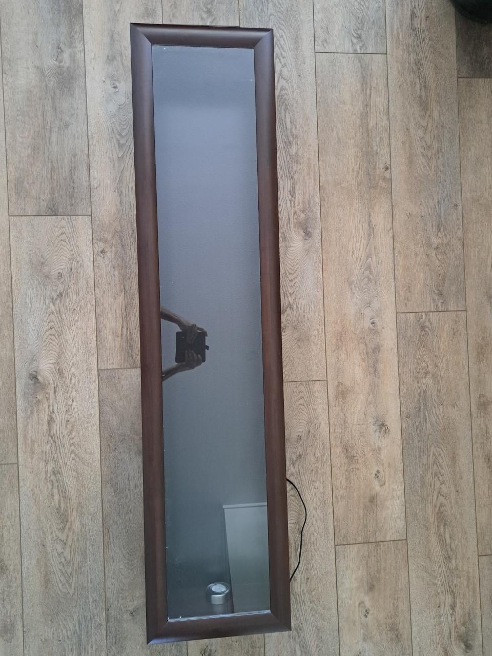 Houten vitrinekast