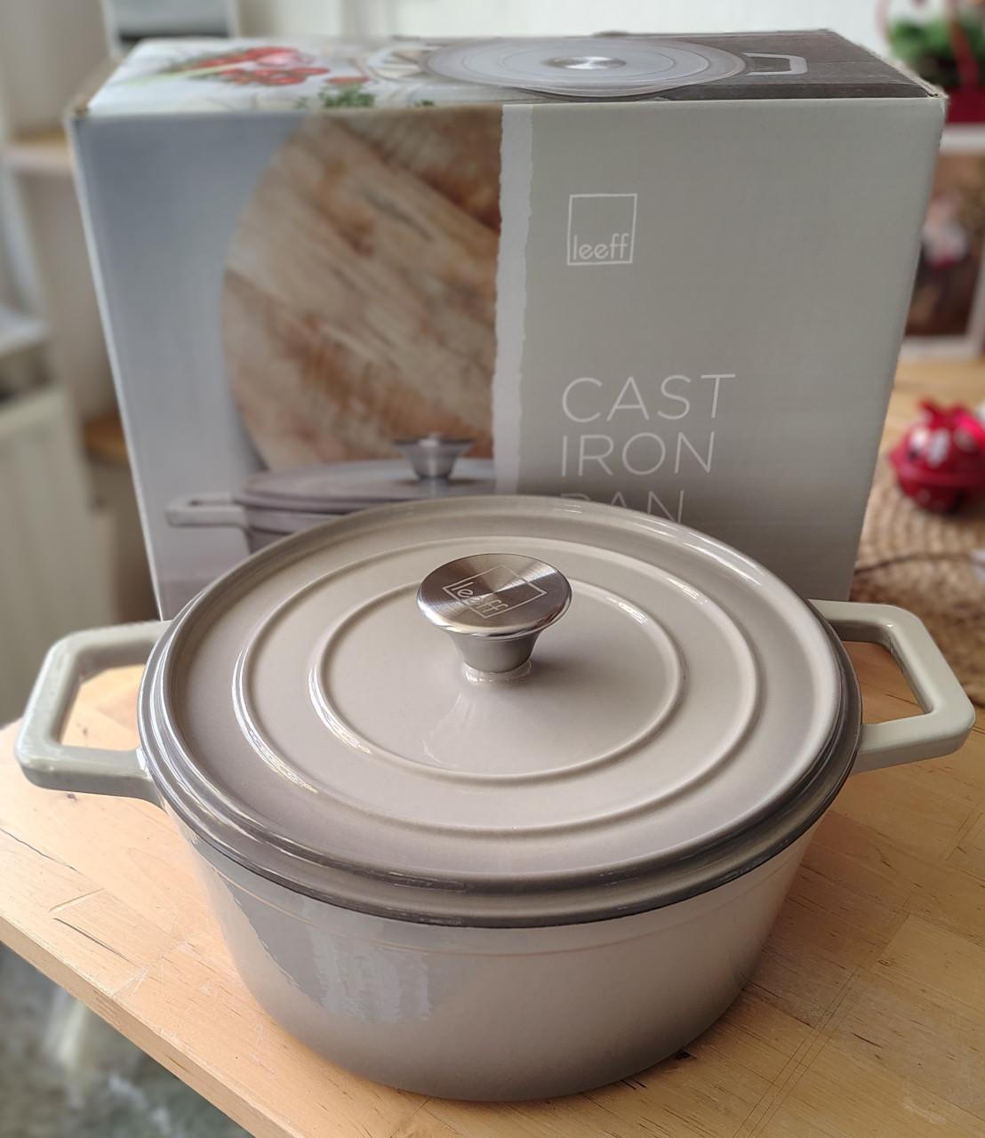 NIEUWE Gietijzeren braadpan 24 cm van LEEFF