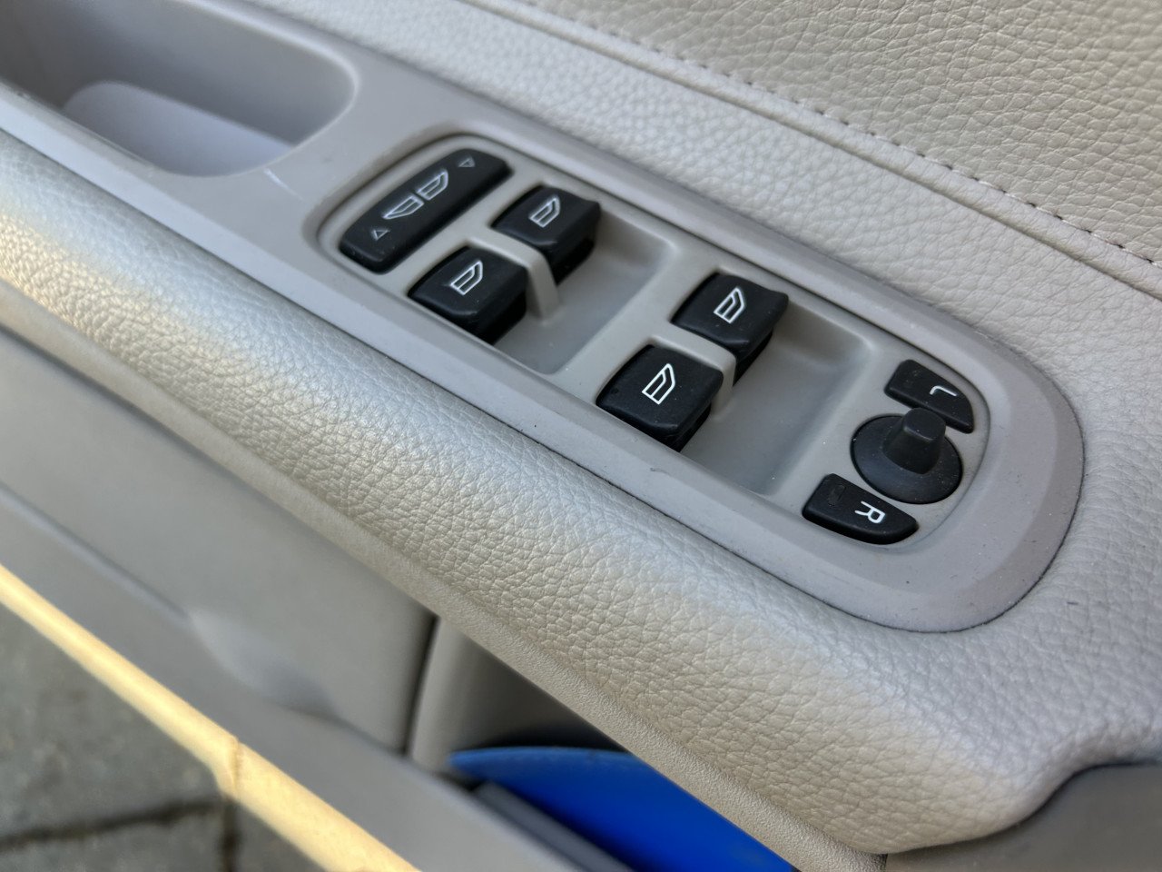 Volvo C70 T5