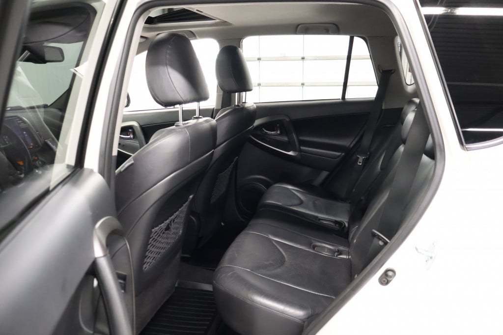Toyota Rav4 2.0 vvti executive business