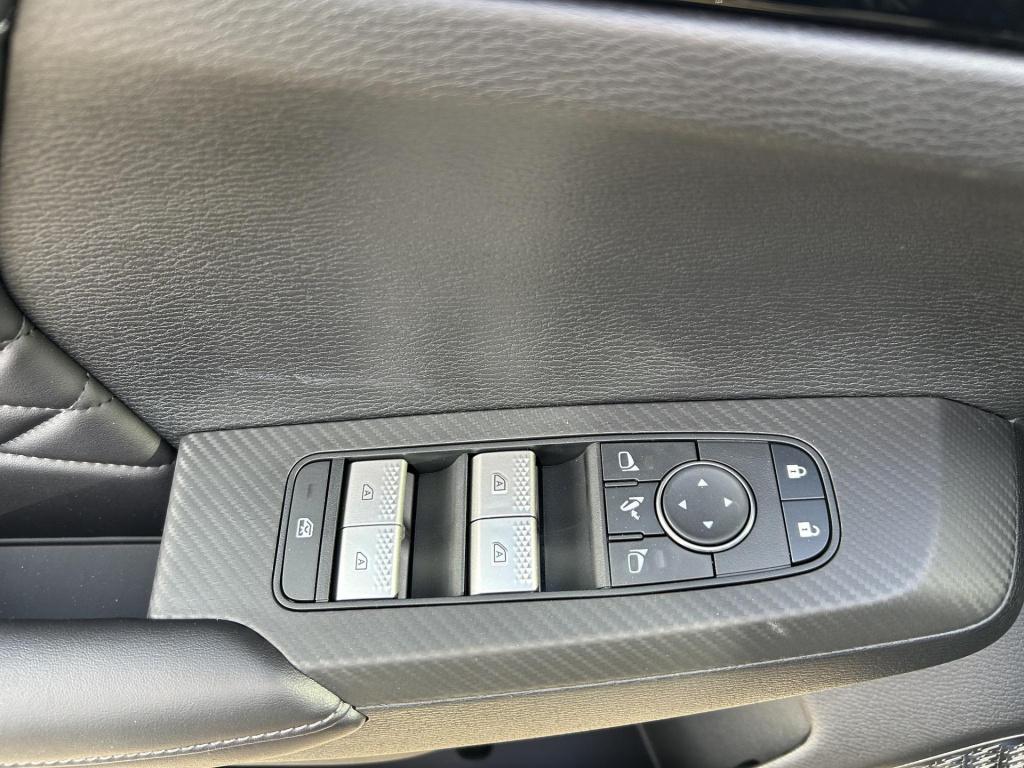 Mitsubishi Outlander 2.4 phev black edition