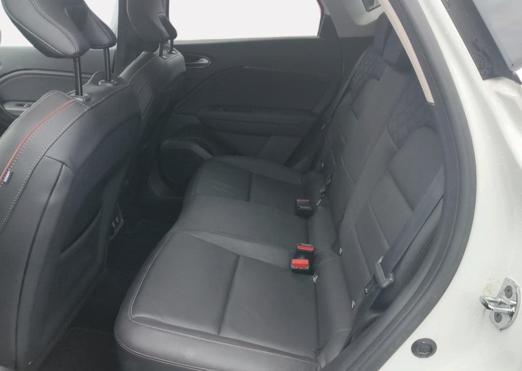 Renault Captur 1.3 tce 130 edc initiale paris
