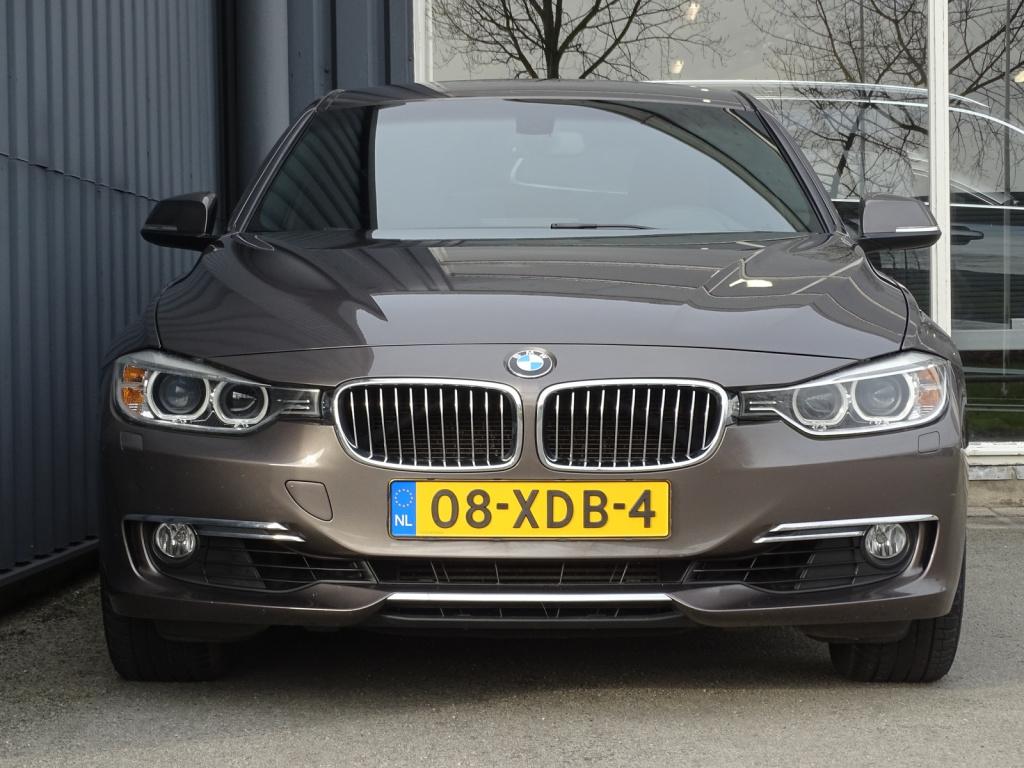 BMW 3-serie 320i high executive automaat | leder