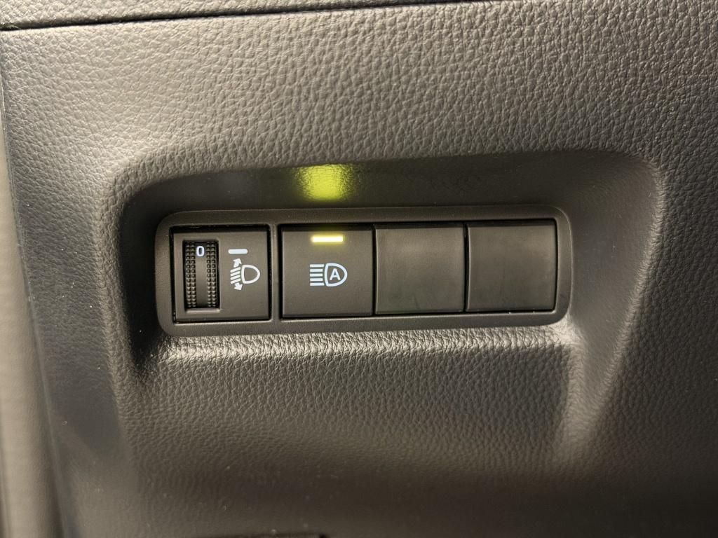 Toyota Aygo X hybrid 115 play