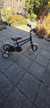 Loopfiets met trappers vanaf 3 jaar