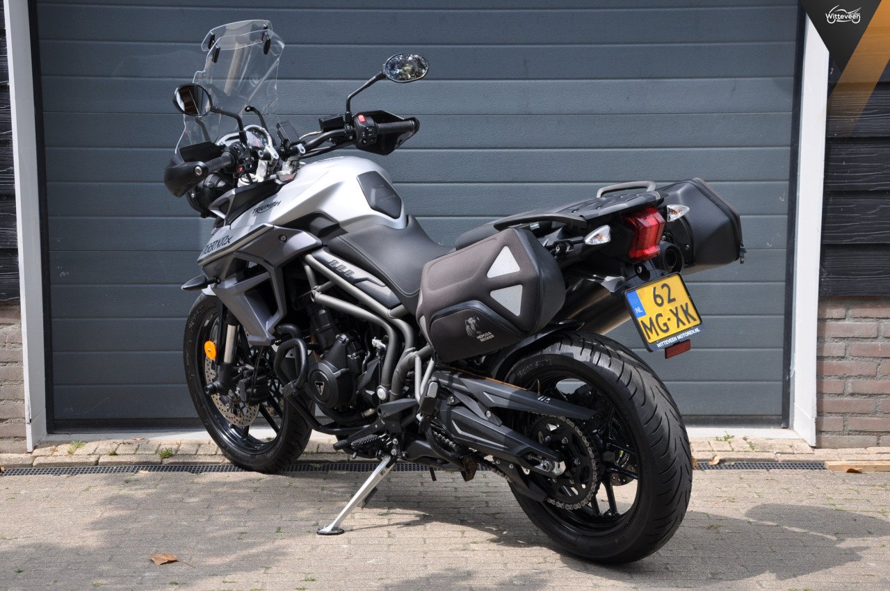 Triumph Tiger 800 XRX