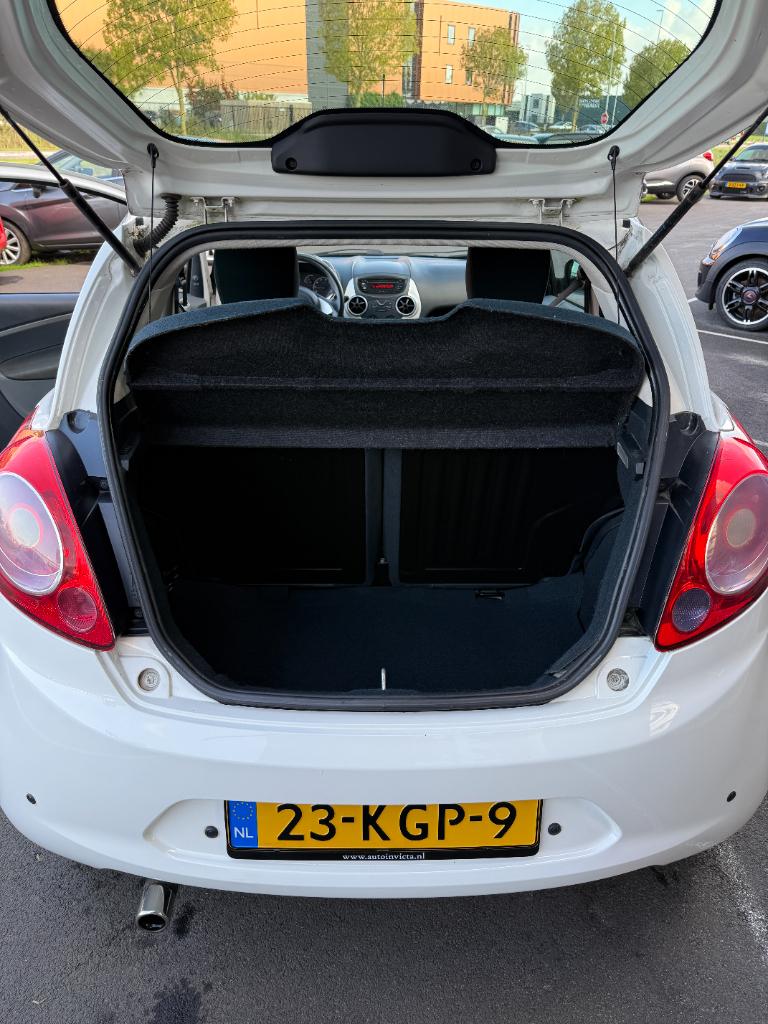 Ford KA 1.2 titanium - airco - 1e eigenaar