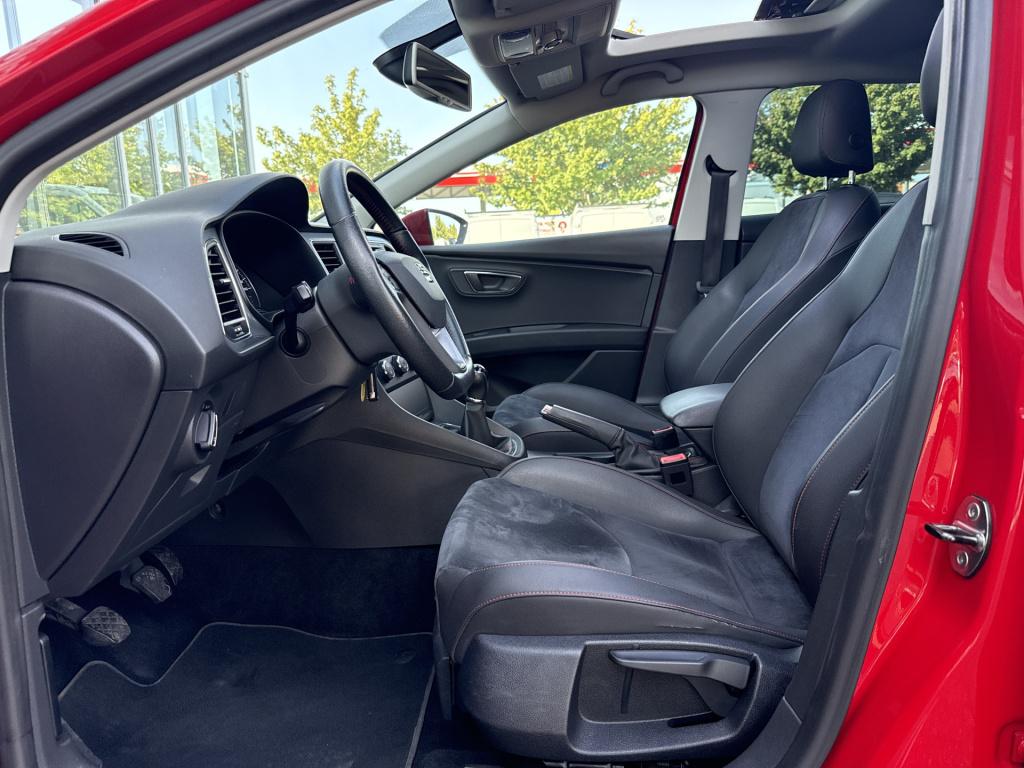 Seat Leon 1.4 tsi fr business | nl-auto | pano | navi | trekhaak | led | se