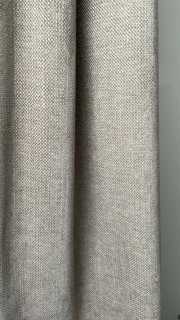 Luxe verduisterende taupe gordijnen - als nieuw