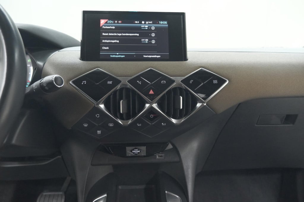 Ds Ds 3 crossback e-tense so chic 50 kwh | camera | dodehoekdetectie | appl