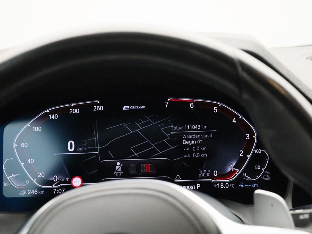 BMW 3-serie touring 330e high executive | m-sport | automaat | lmv | naviga