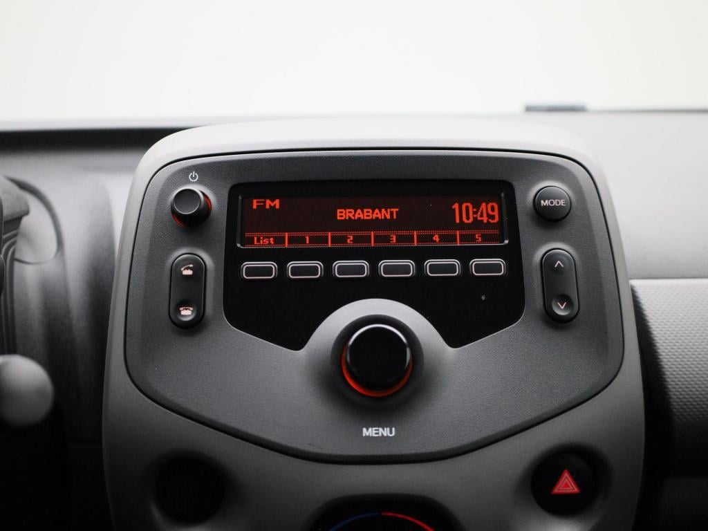 Peugeot 108 1.0 e-vti active | 5-deurs | airco | bluetooth | lage km stand