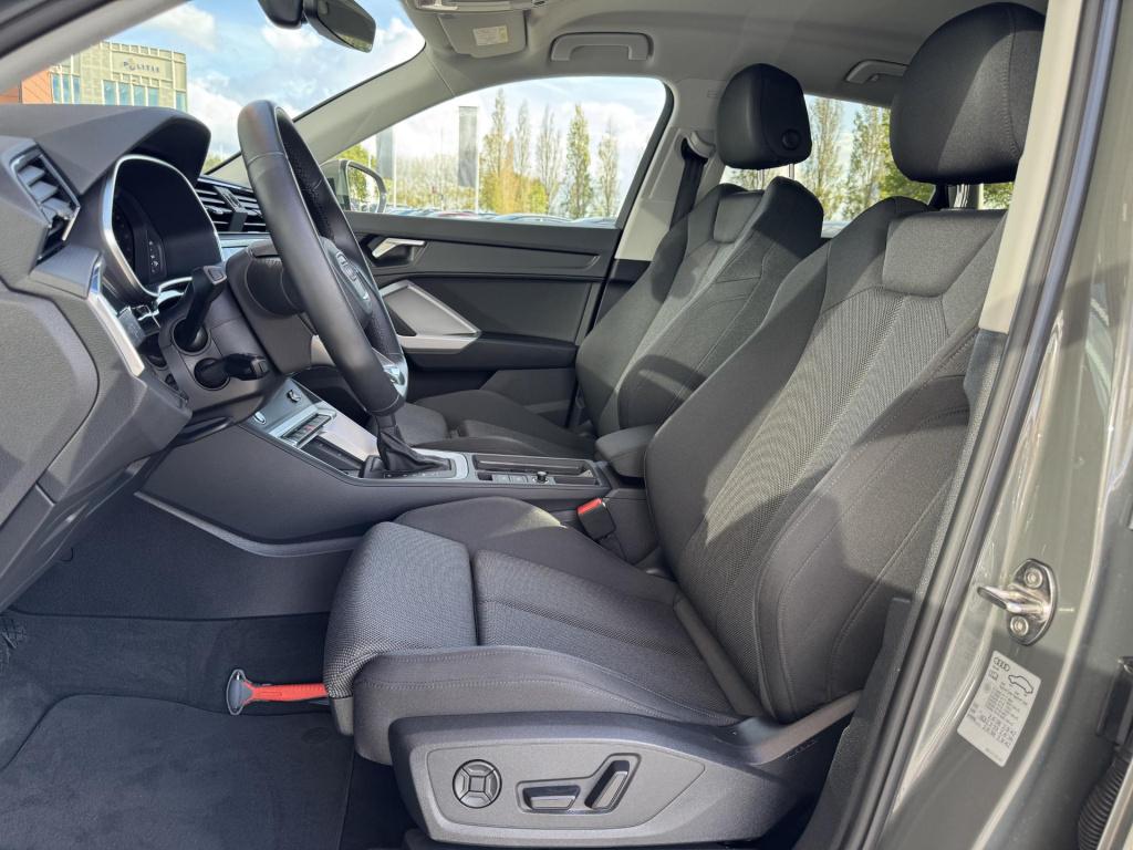 Audi Q3 45 tfsi e s edition