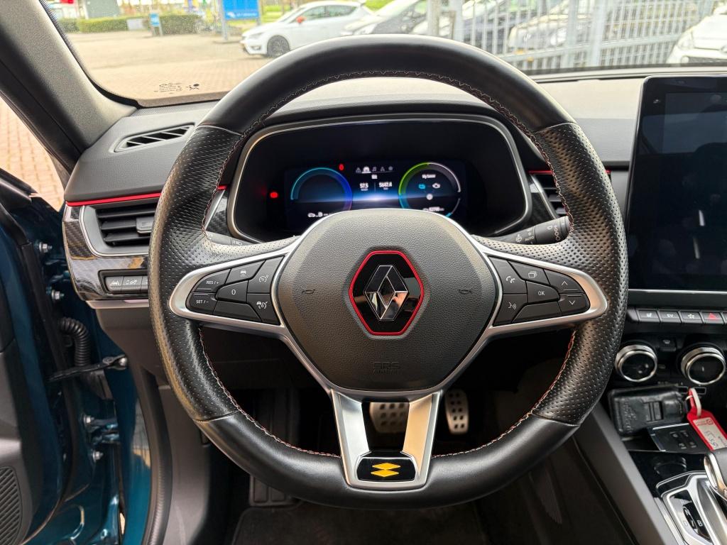 Renault Arkana 1.6 e-t h 145 rsline