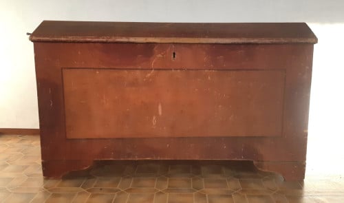 DEKENKIST ANTIEK IN PRACHTIGE STAAT
