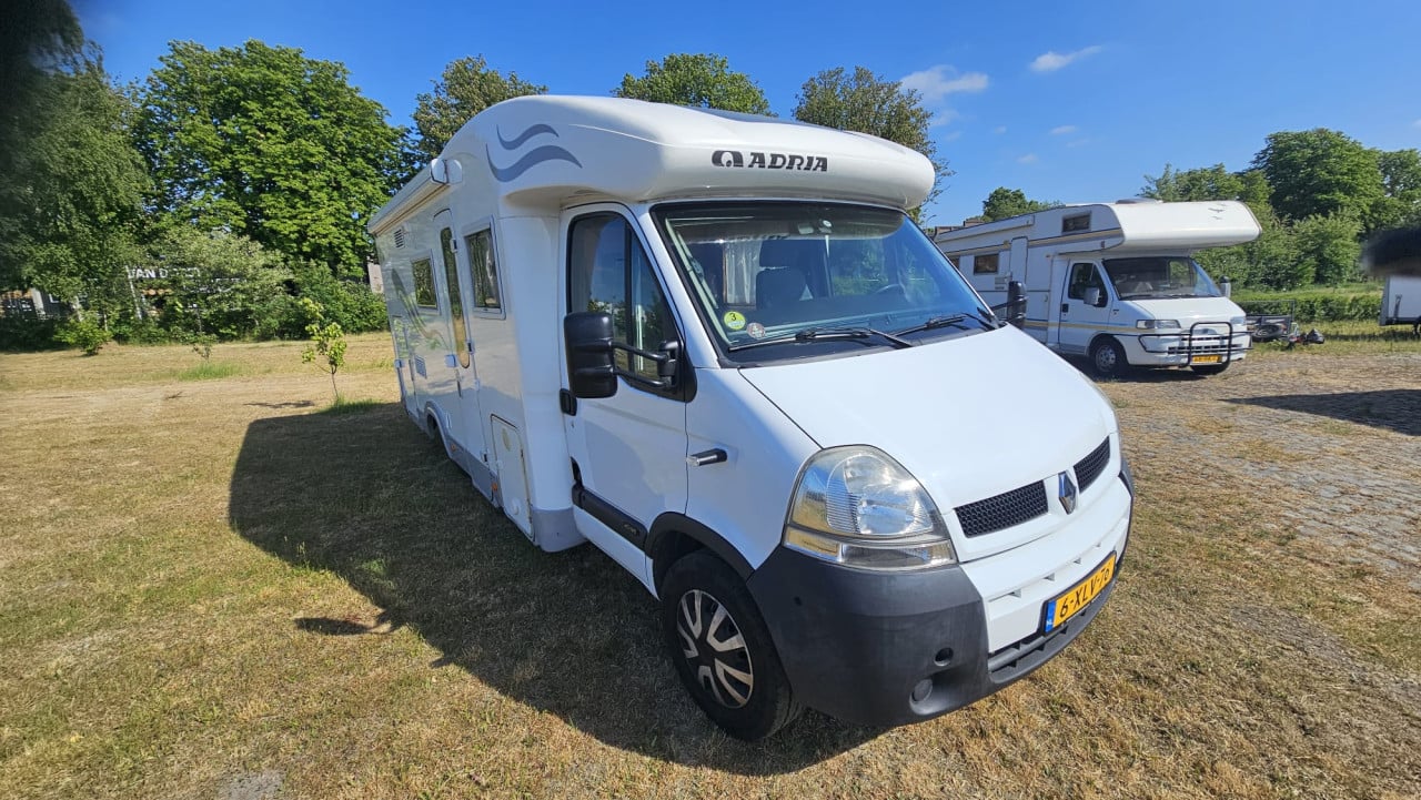 Adria isola 635 half integraal