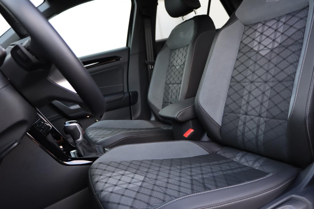 Volkswagen T-roc 1.5 tsi r-line business
