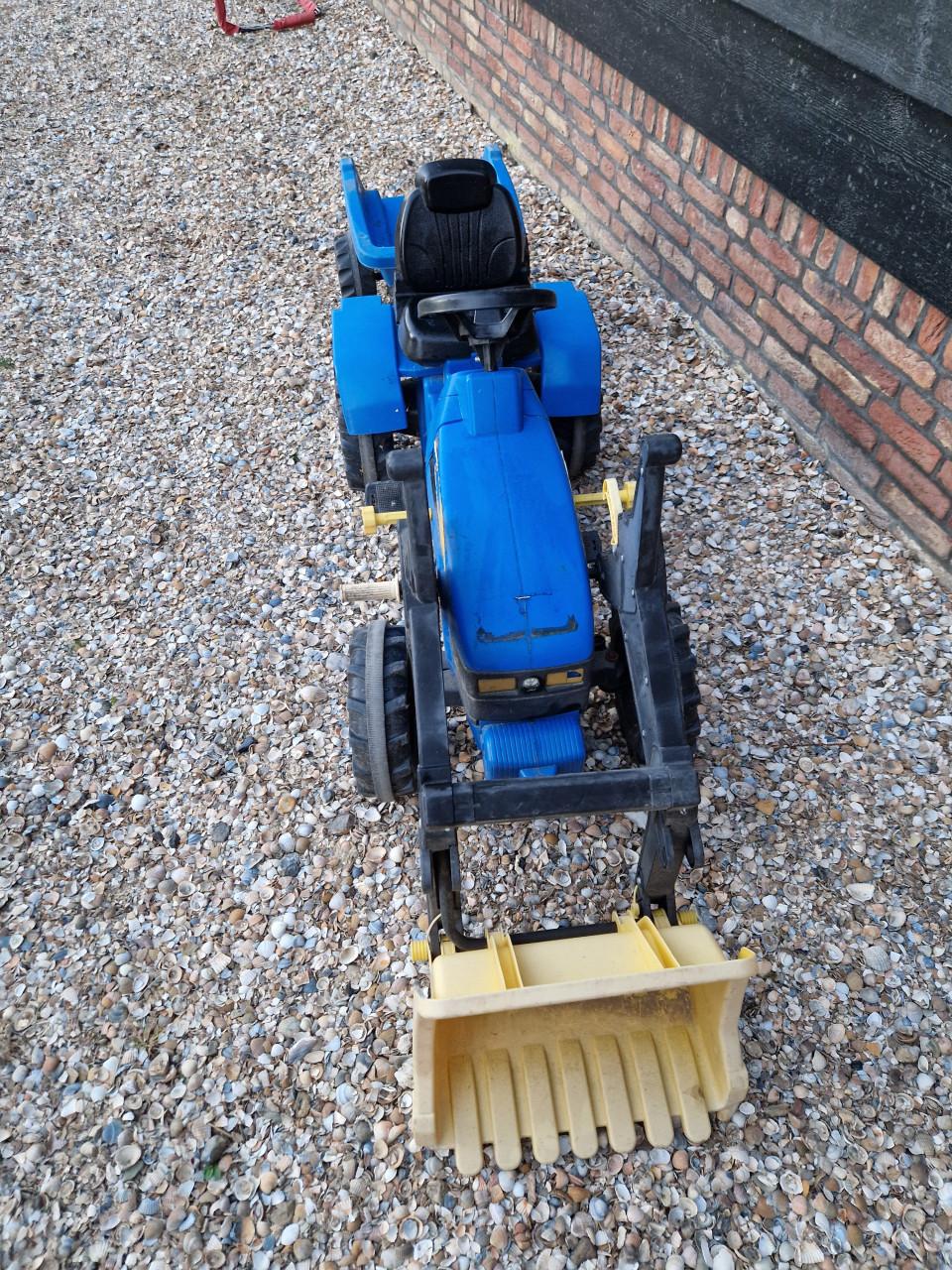 New Holland traptrekker