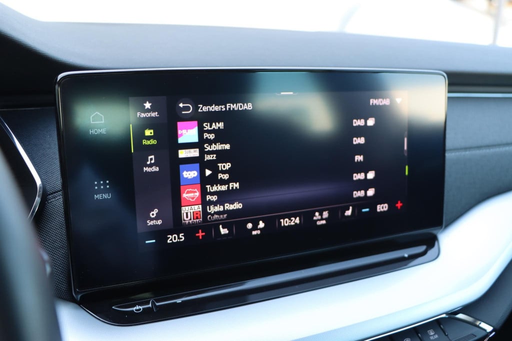 Skoda Octavia combi 1.4 tsi iv phev business edition 204pk dsg6