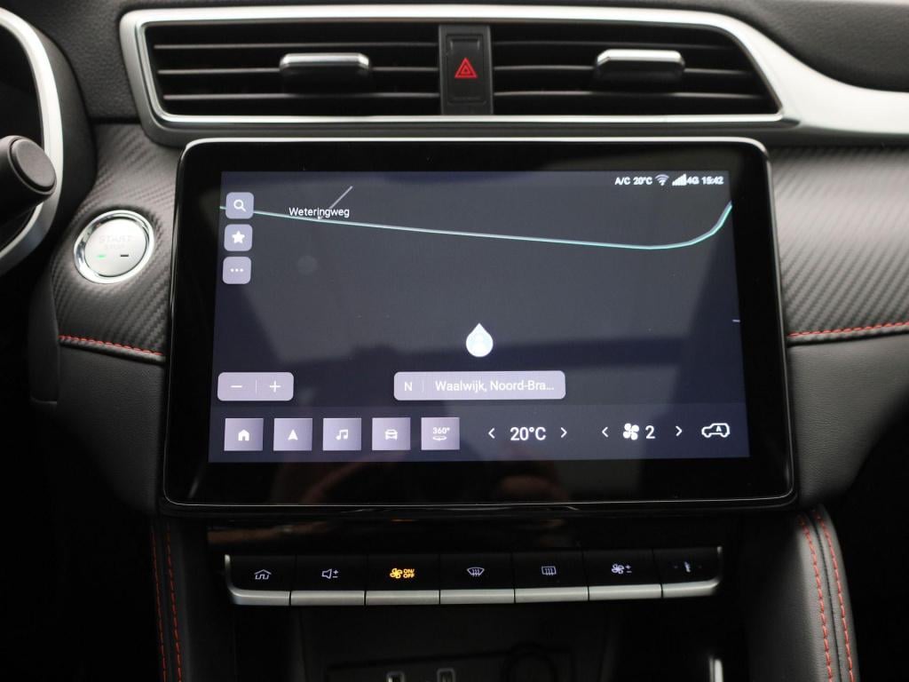 MG Zs Ev long range luxury 70 kwh | automaat | panoramadak | leder | naviga