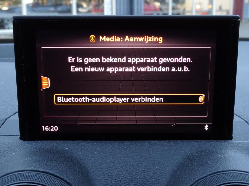 Audi Q2 1.0 tfsi sport pro line navi | stoelverwarming | trekhaak