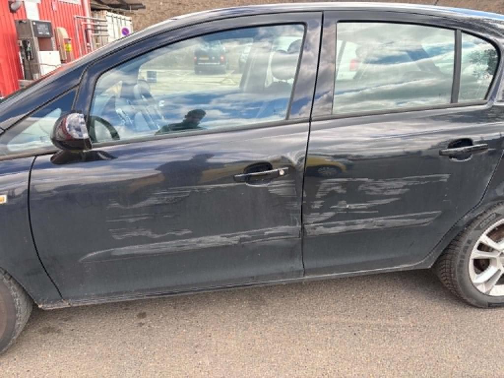 Opel Corsa 1.4-16v bns sport