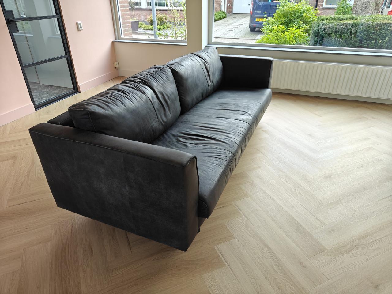 Lederen bank