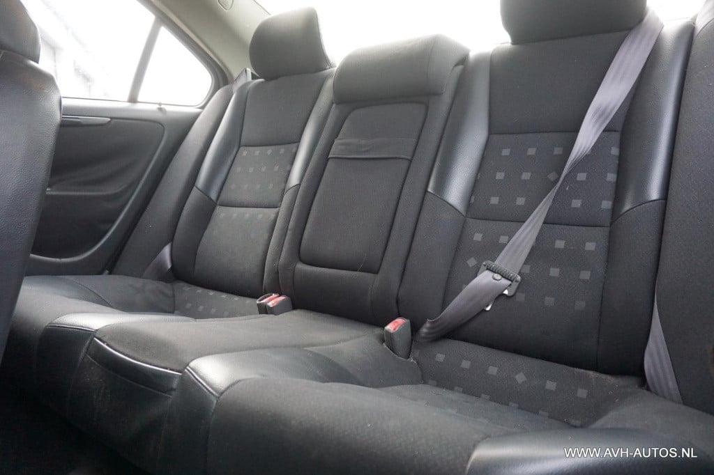 Volvo S60 2.4 edition