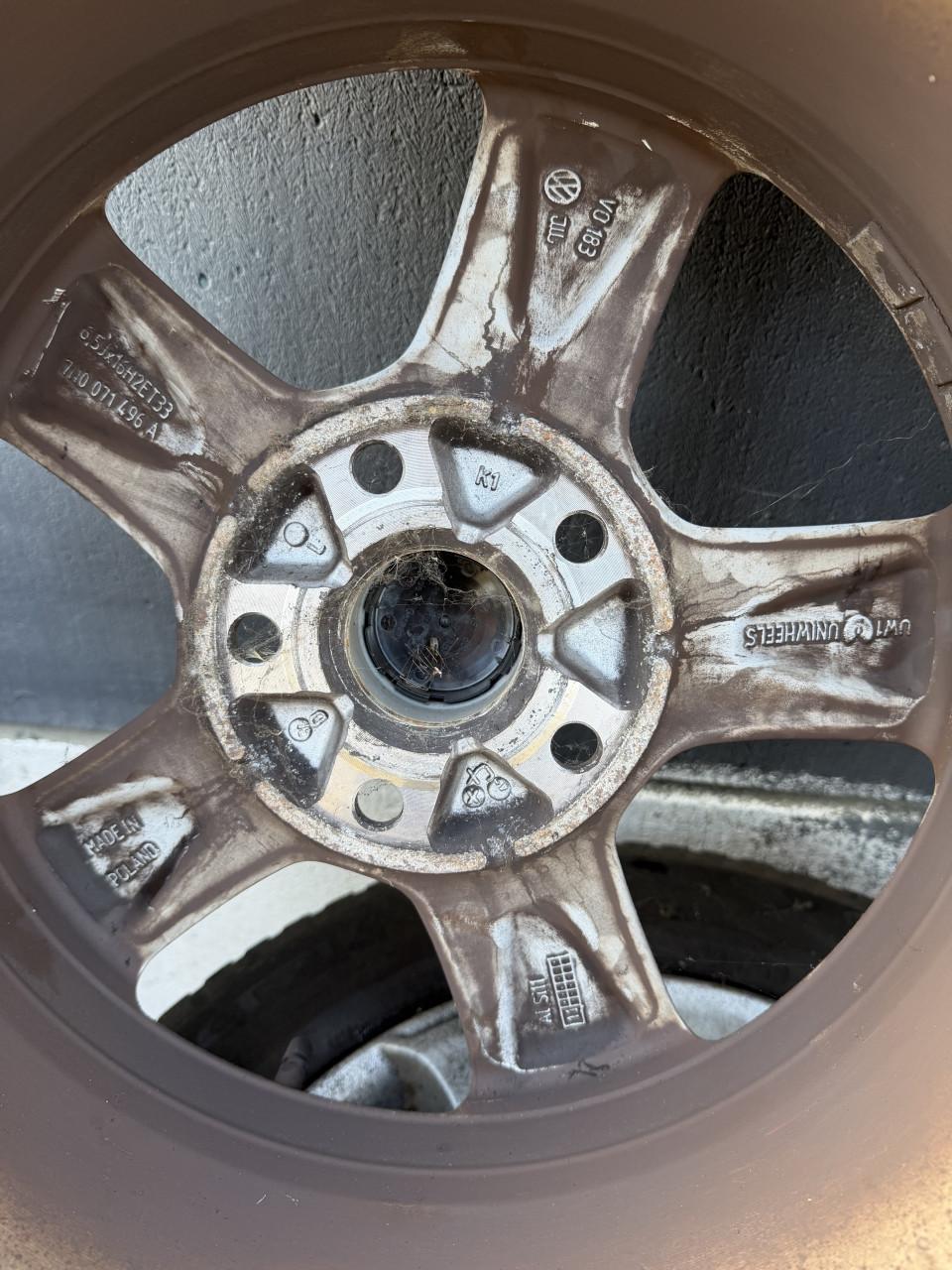 Vw lichtmetalen wielen met banden