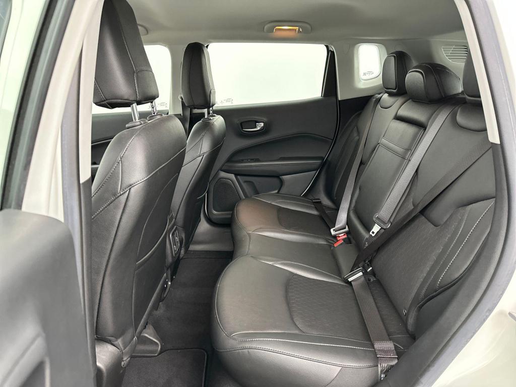 Jeep Compass 1.3t night eagle liberty edition | apple carplay/ android auto