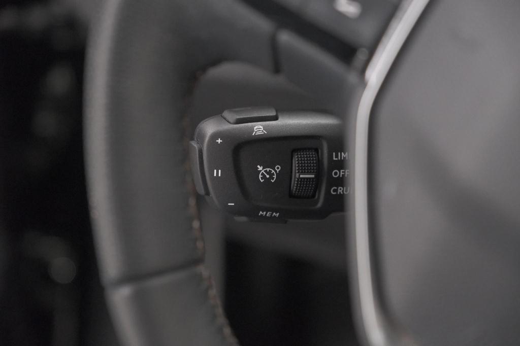 Peugeot 3008 puretech 130 eat8 gt | camera | dodehoekdetectie | adaptieve c