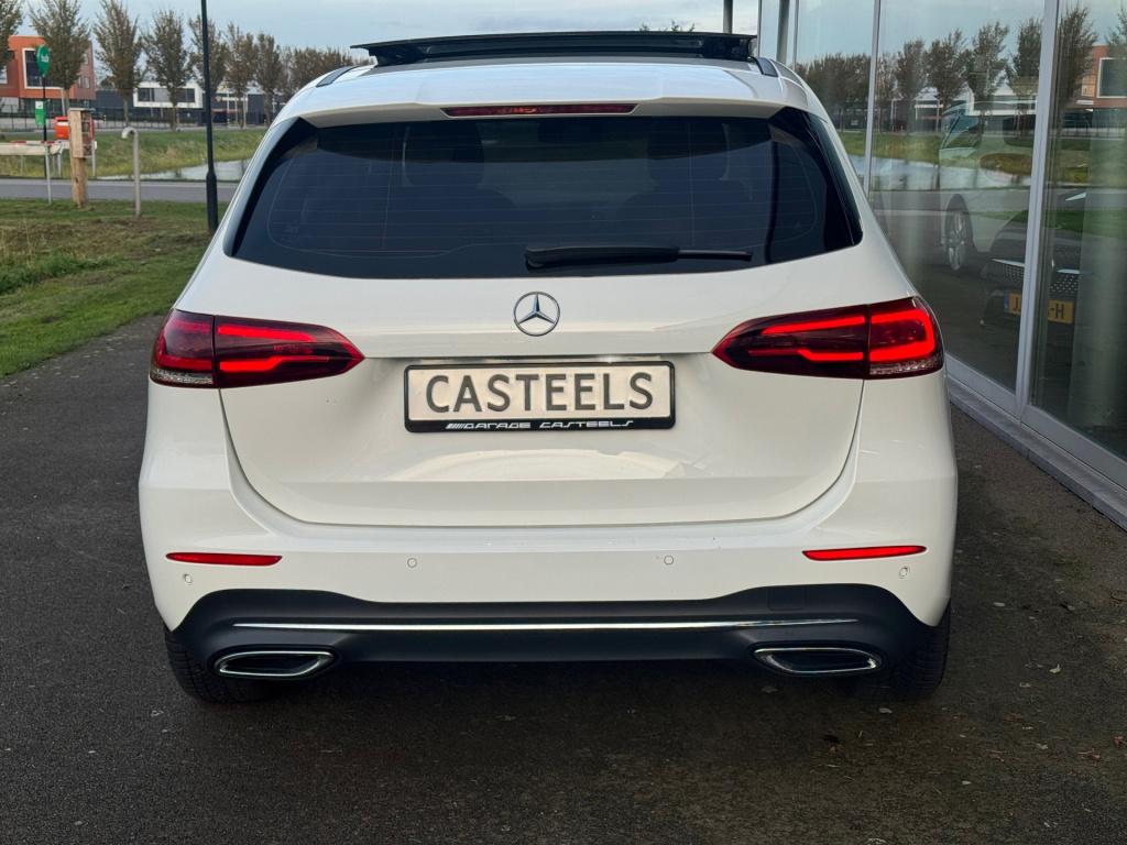Mercedes-Benz B-Klasse 220 progressive automaat , trekhaak , panoramaschuif