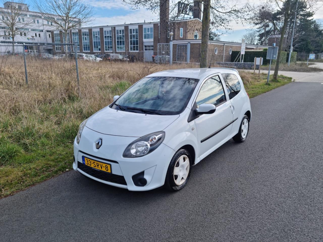 Renault twingo 1.5 dci bouwjaar 12-2011 1 jaar apk