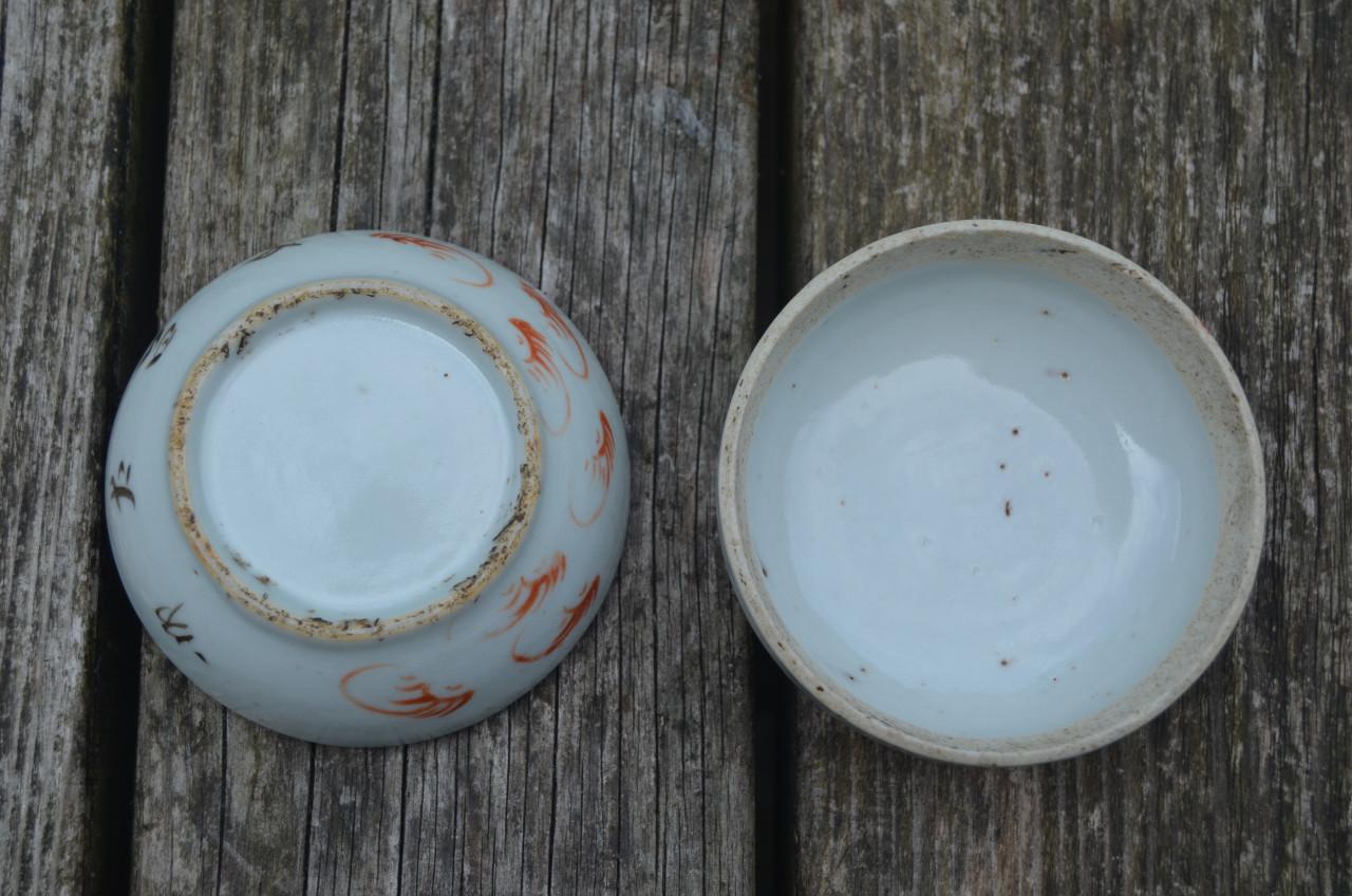 Chinees porseleinen dekseldoosje met red iron decoratie Foo Dog