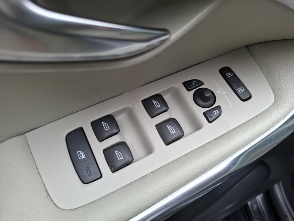 Volvo V40 1.5 t2 inscription automaat leer/nav/clima/park