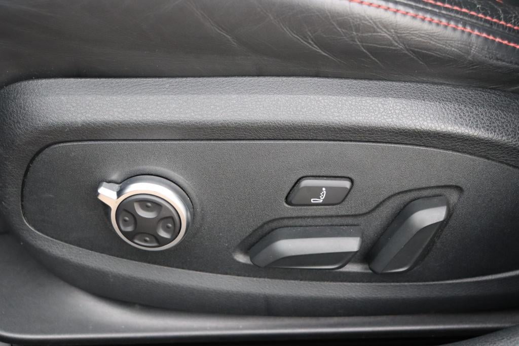 Audi Rs4 avant 2.9 tfsi quattro 450pk tiptronic | lederen massagestoelen | 