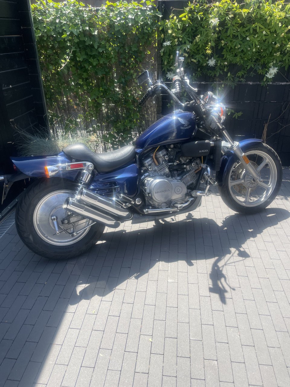 Honda Supermagna VF700c