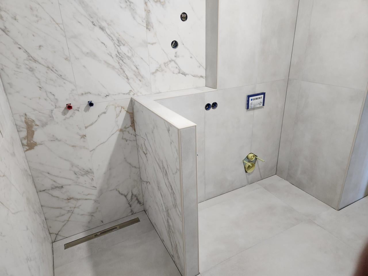 Tegelzetter nodig? Bel/app: 06 21937244 of Mail: jvbtegelzetter@gmail.com