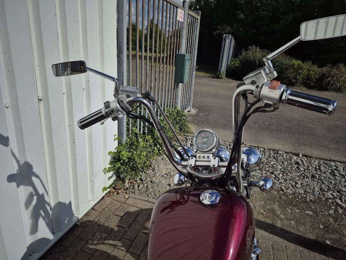 Honda Shadow VT1100, mooie chopper!
