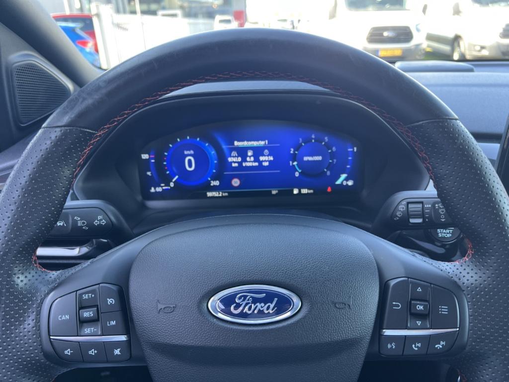 Ford Puma 1.0i ecoboost 125pk st-line , trekhaak , voorruitverwarming , sto