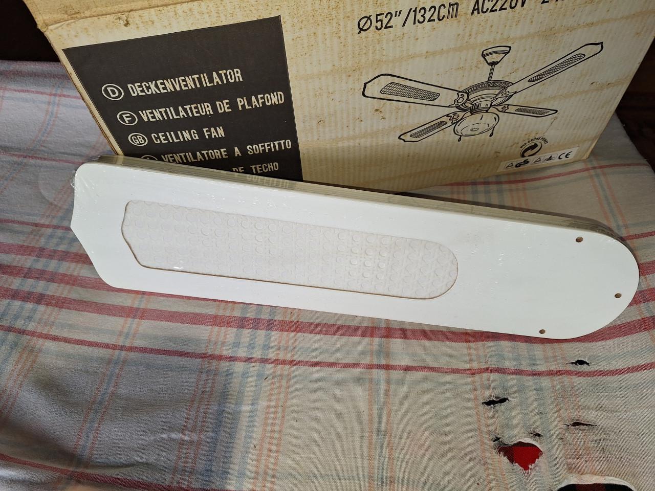 Ventilator voor boven bed