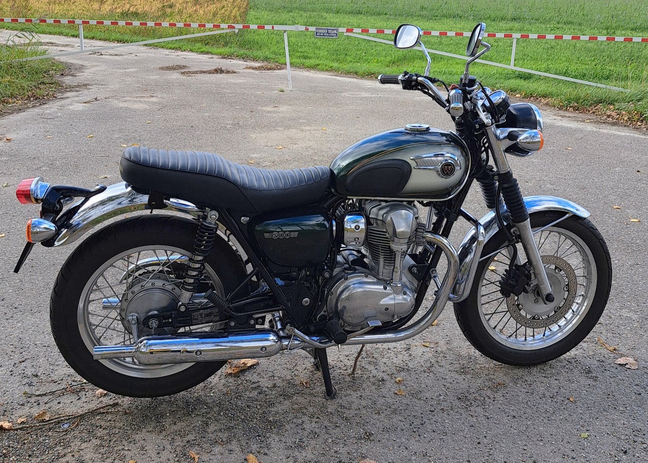 Kawasaki W800 2012