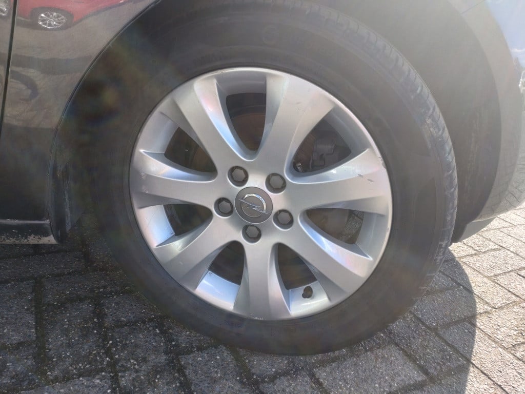 Opel Meriva 1.4 business+