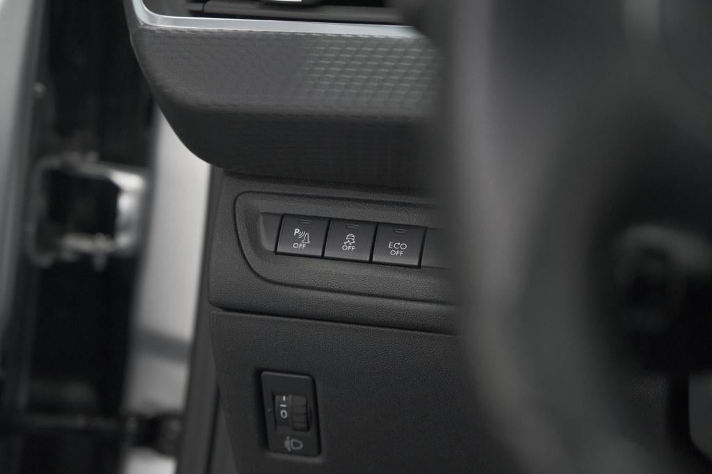 Peugeot 208 puretech 100 eat6 allure | panoramadak | camera | navigatie