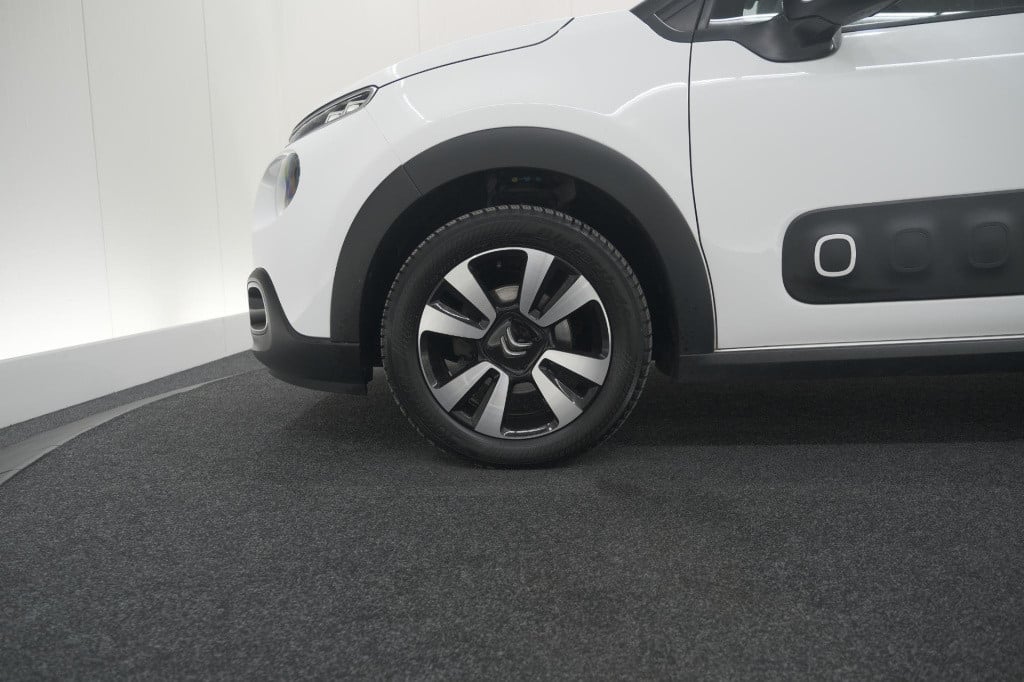 Citroen C3 puretech 110 eat6 feel edition | panoramadak | apple carplay | p