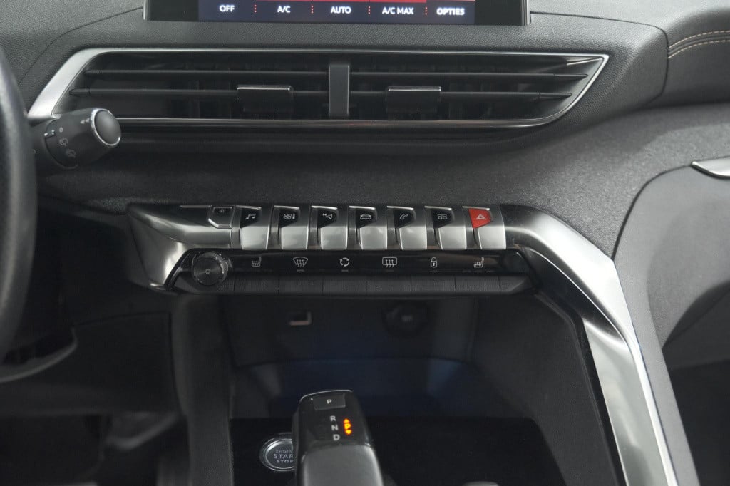 Peugeot 3008 1.6 puretech 180 gt line | camera | dodehoekdetectie | adaptie