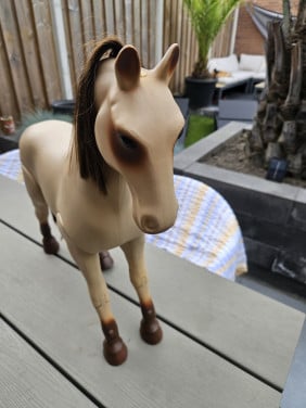 Mooi groot Our Generation Paard gemerkt, in zeer nette staat...